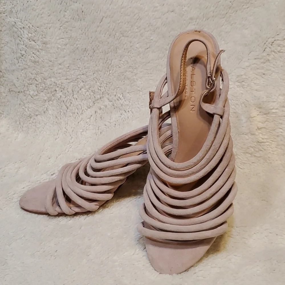 Halston Heritage Vanna Leather Uppers Sandals SZ 7